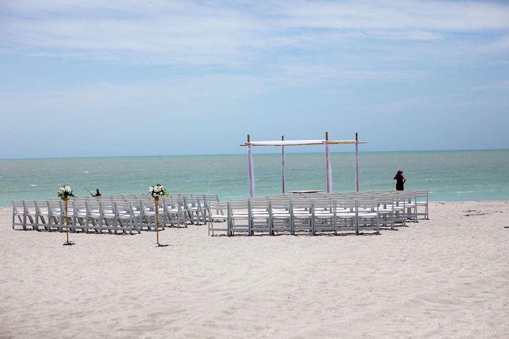 Marco Beach Vacation Suites Caxambas Ngoại thất bức ảnh